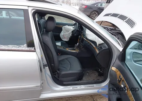 2007 Mercedes-Benz E 350 4Matic z USA, uszkodzony, nr VIN WDBUF87XX7B121763